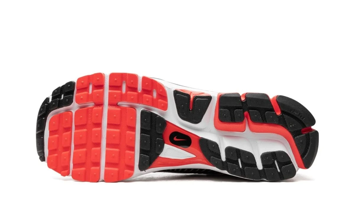 Nike Zoom Vomero 5 Bright Crimson 6 Nike Zoom Vomero 5 Bright Crimson – Image 4