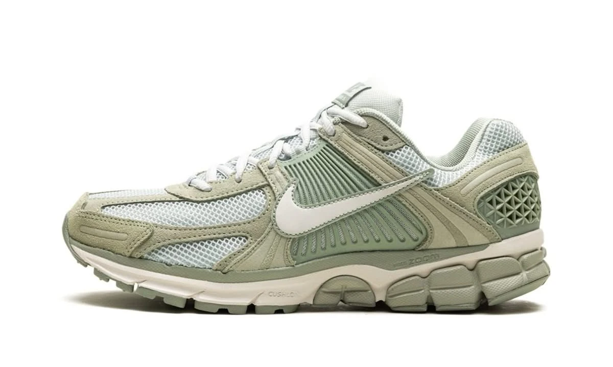 Nike Zoom Vomero 5 Jade Horizon 3 Nike Zoom Vomero 5 Jade Horizon