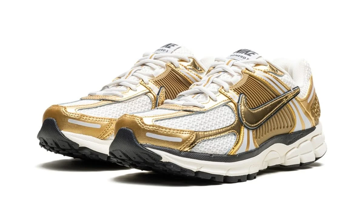 Nike Zoom Vomero 5 Metallic Gold 4 Nike Zoom Vomero 5 Metallic Gold – Image 2