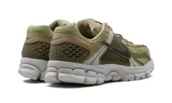 Nike Zoom Vomero 5 Neutral Olive 8 Nike Zoom Vomero 5 Neutral Olive -Chaussure Boutique zoom vomero 5 neutral olive 900513