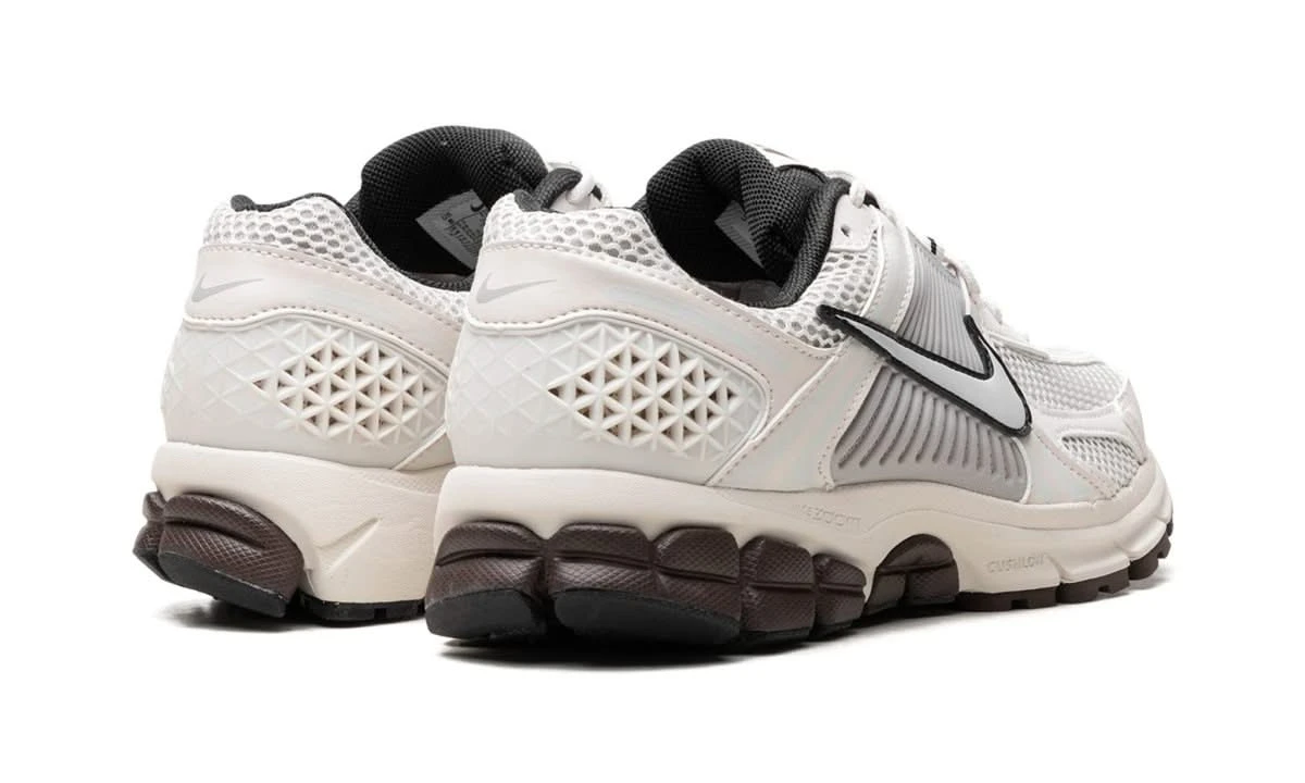 Nike Zoom Vomero 5 Phantom Light Iron Ore 5 Nike Zoom Vomero 5 Phantom Light Iron Ore – Image 3