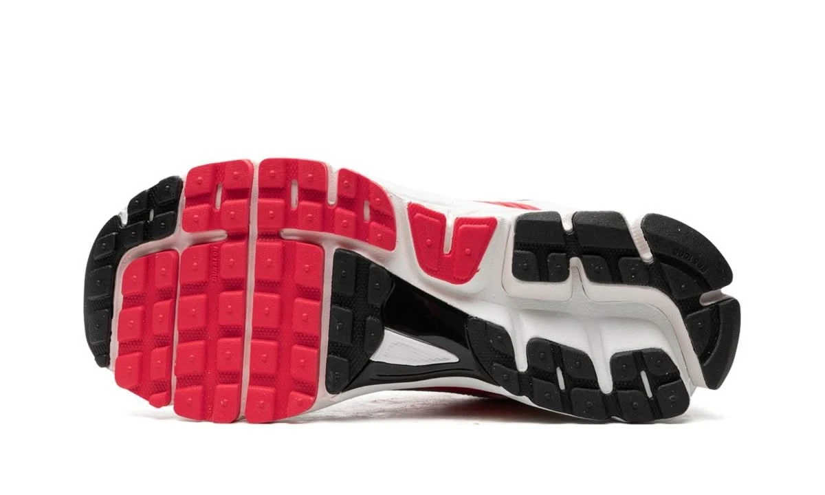 Nike Zoom Vomero 5 Siren Red 6 Nike Zoom Vomero 5 Siren Red – Image 4