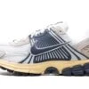 Nike Zoom Vomero 5 Thunder Blue Cream 2 Nike Zoom Vomero 5 Thunder Blue Cream -Chaussure Boutique zoom vomero 5 thunder blue cream 144511
